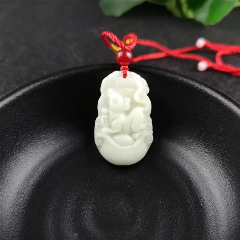 Chinese Zodiac Carved Jade Pen - Women'S Fashion Jewellery 评论和价格