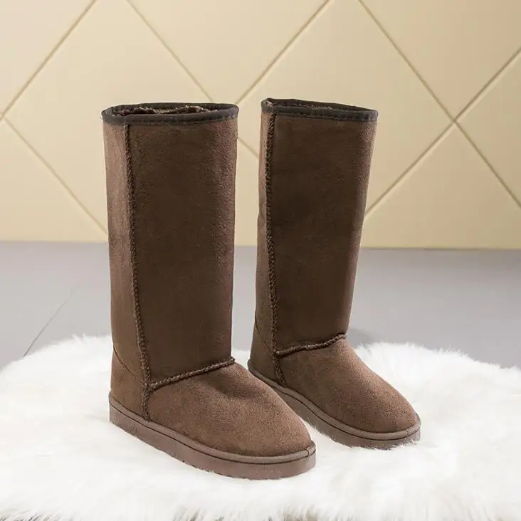 HOT 2025 winter new high-tube  - Women'S Fashion Socks 评论和价格