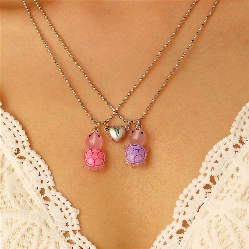 2pc Cute Luminous Turtle Penda - Women'S Day Fashion Show 评论和价格