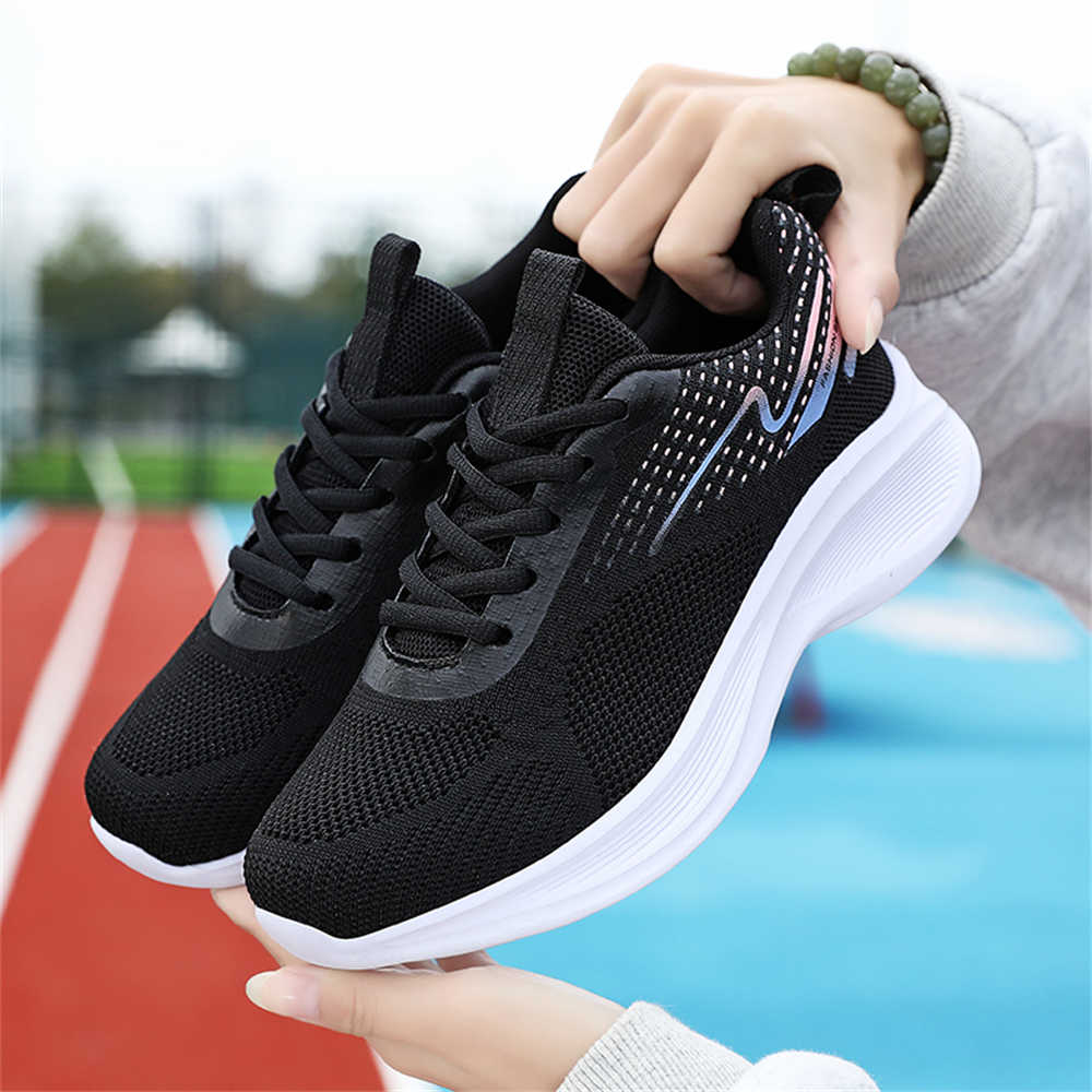 Black Lace Up Sneakers Woman O - Women'S Yellow Fashion Sneakers 评论和价格