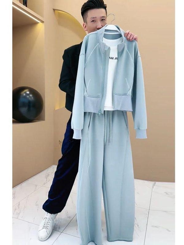 Fashionable Sportswear Set for - Women Fashion Over The Years 评论和价格