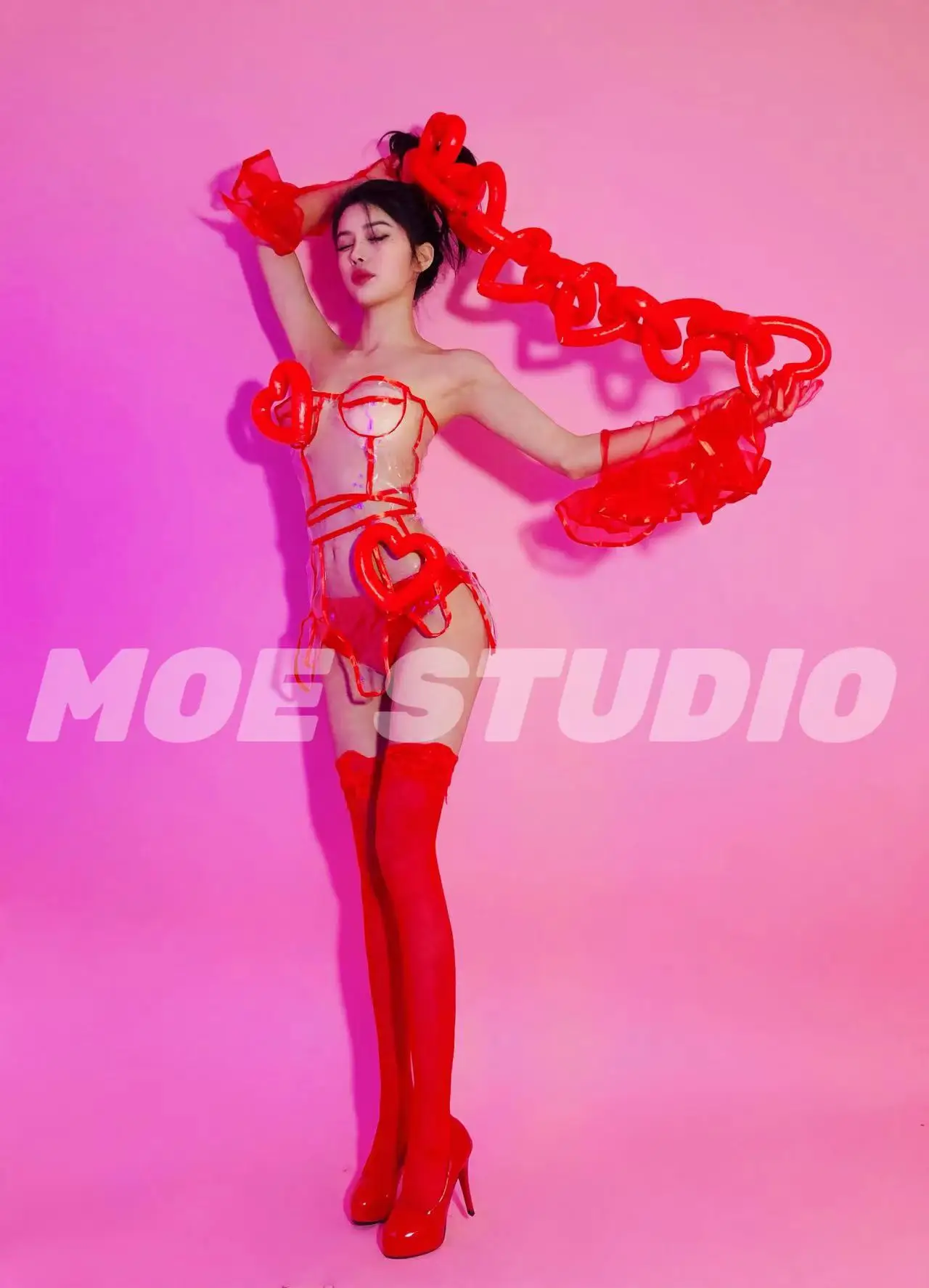 New Hot Selling Nightclub Bar  - Women'S Day Fashion Show 评论和价格