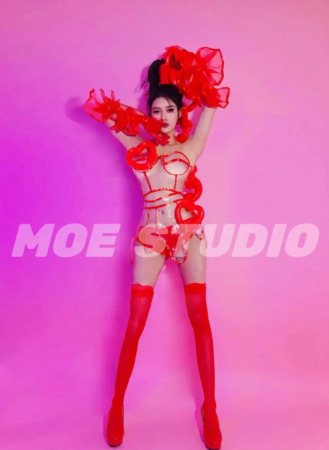 New Hot Selling Nightclub Bar  - Women'S Day Fashion Show 评论和价格